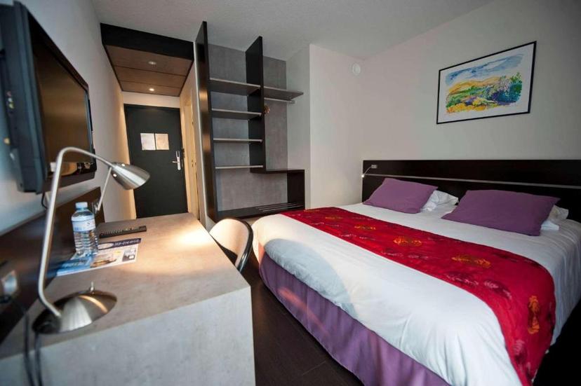 Brit Hotel Golfhotel Saint Samson image 2