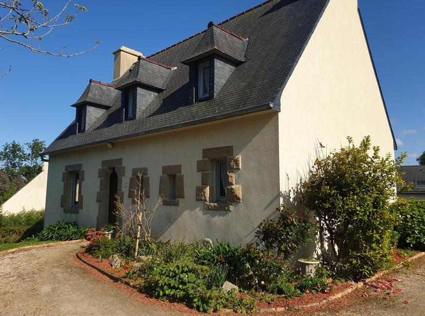 Trégor Guesthouse image 1